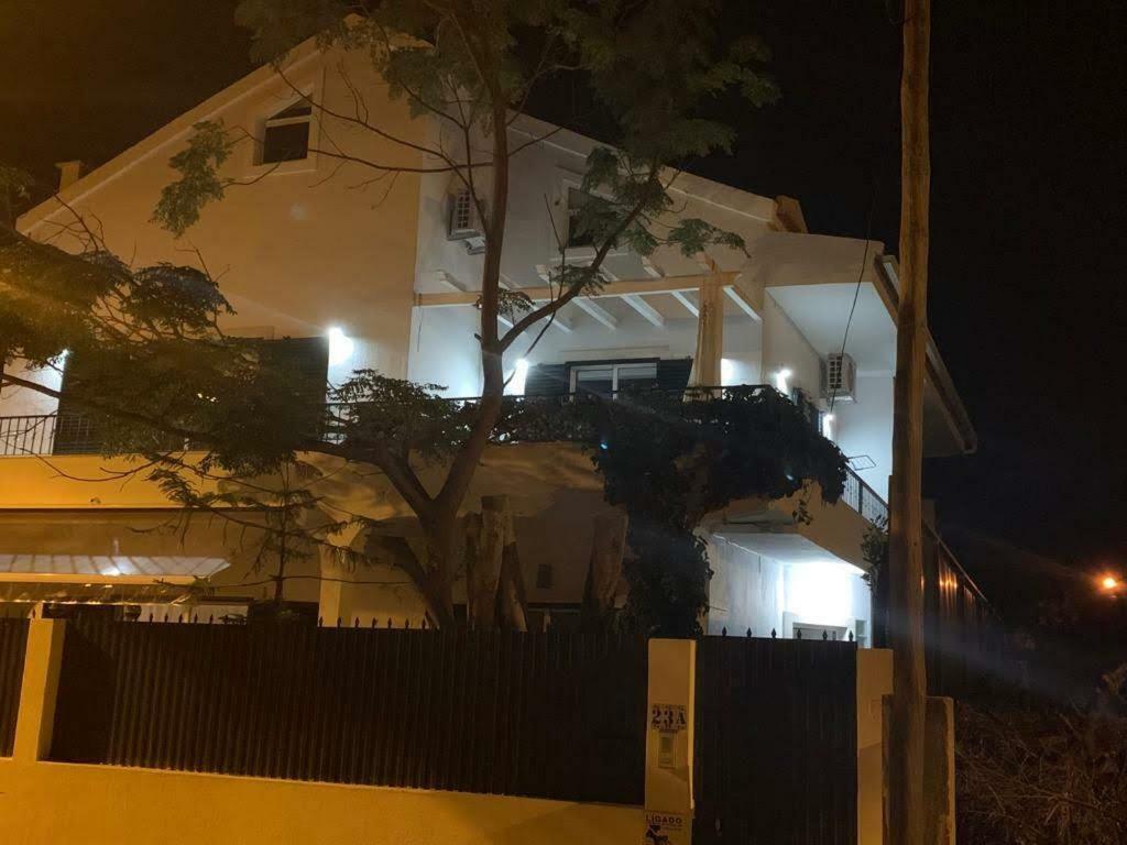 House Blz Vila Charneca  Exterior foto